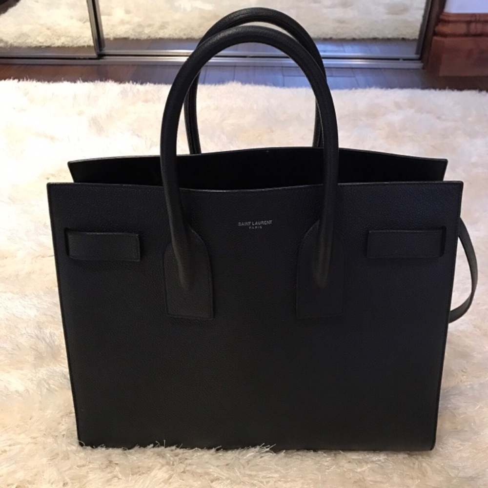 Saint Laurent classic sac de jour bag